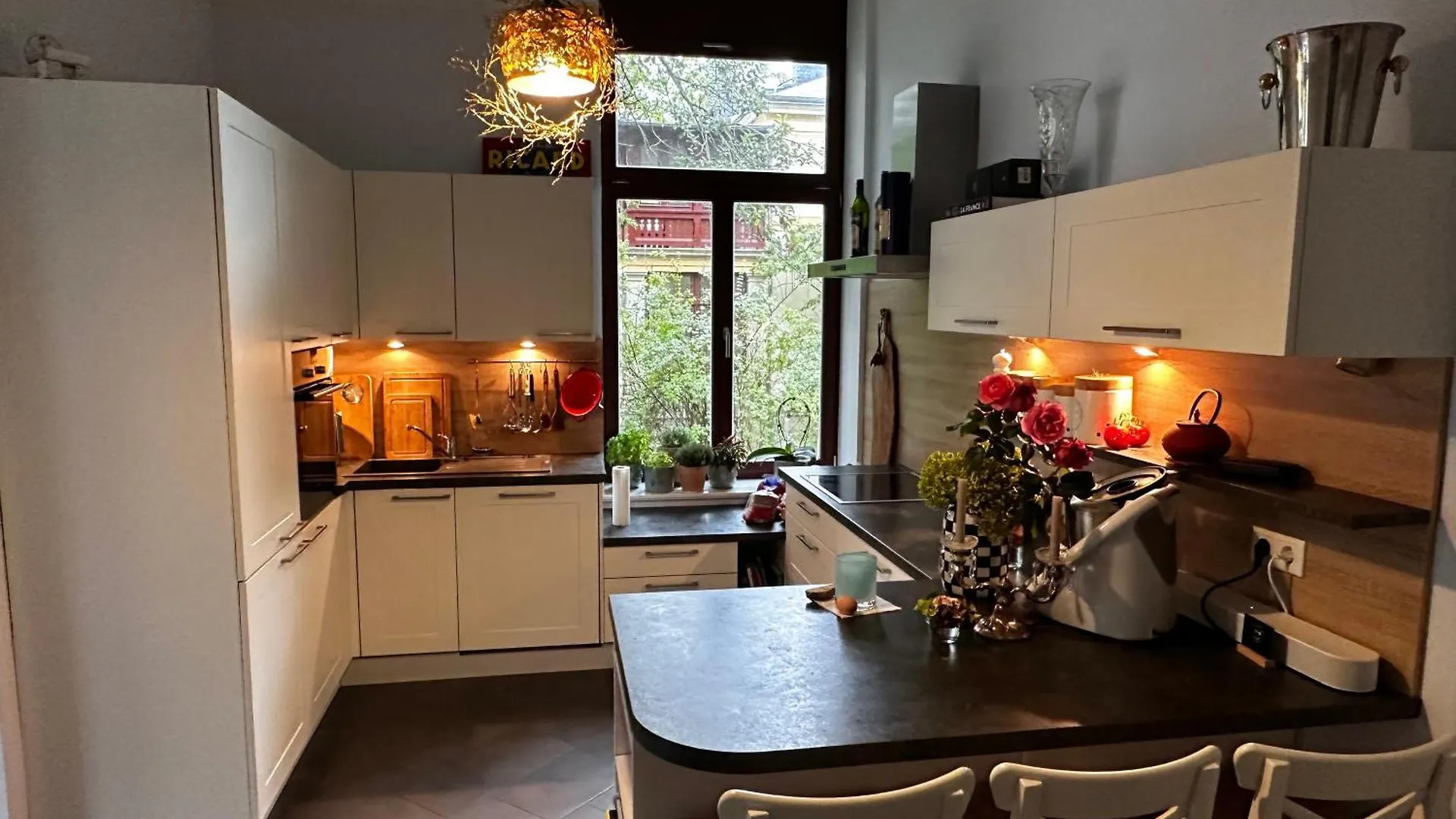 Apartment Altbauwohnung In Blasewitz Am Waldpark Dresden